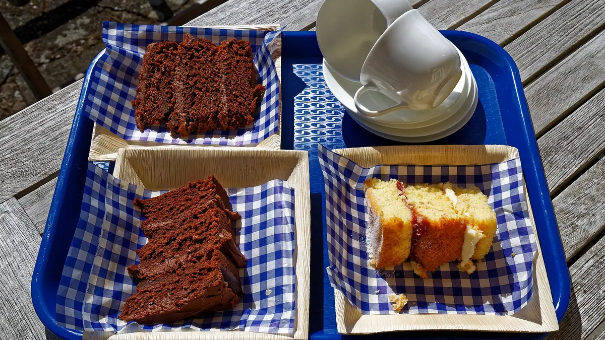 Upton Bridge Farm Shop & Tearooms – cake shop in Long Sutton, Somerton